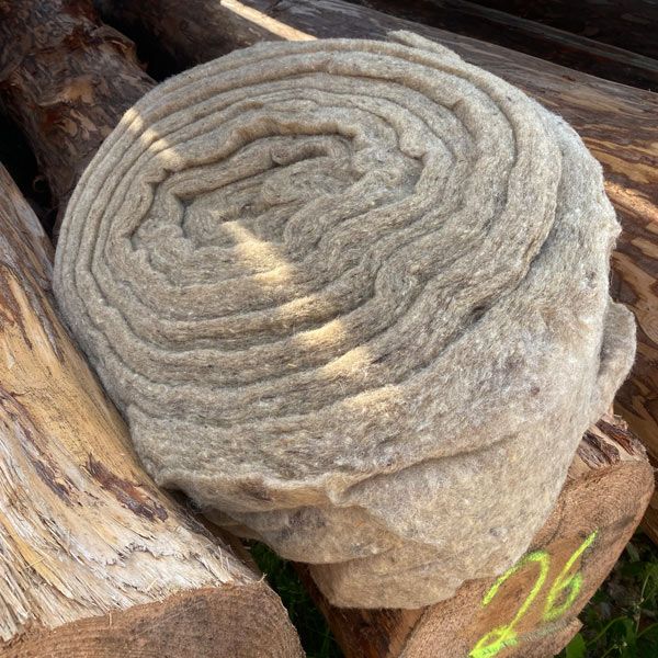 Sheep’s Wool – Natural log home insulation